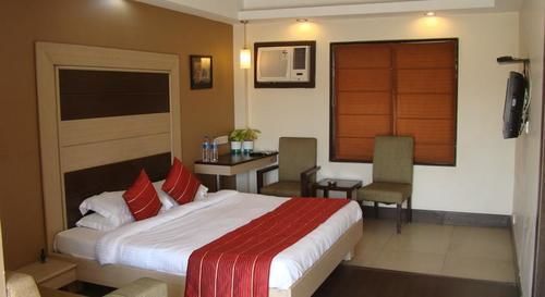 Pacific Inn Huda City Centre Sec 41 Gurgaon Exterior photo